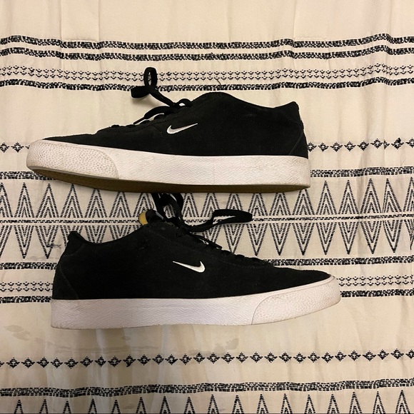 NIKE SB BRUIN LOW - Picture 2 of 4